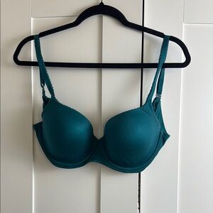 Victoria Secret / Pink : Blue Underwired 34 DD Sexy Laced Bra